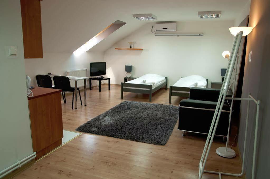 Appartement Harmonica Studio à Nowy Sącz Extérieur photo